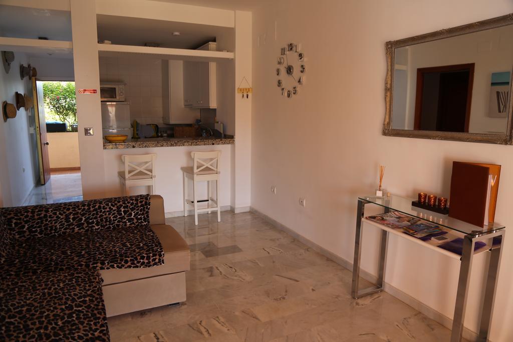 Apartmán Apartamento Alta Loma With Bbq, Sea Views, Pool, Wifi Sleeps 6 Fuengirola Exteriér fotografie