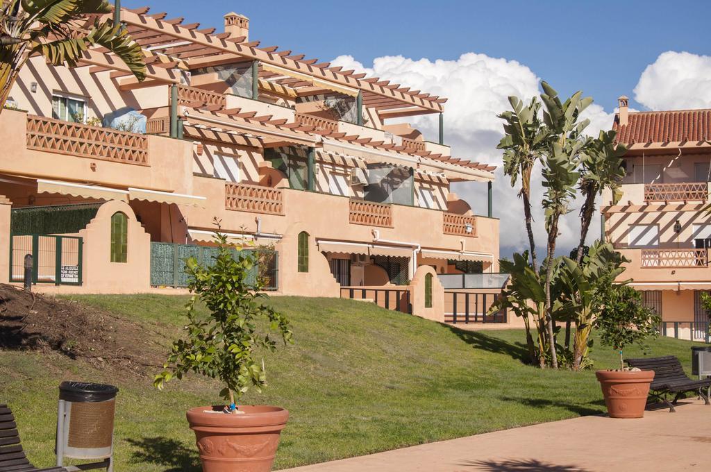 Apartmán Apartamento Alta Loma With Bbq, Sea Views, Pool, Wifi Sleeps 6 Fuengirola Exteriér fotografie