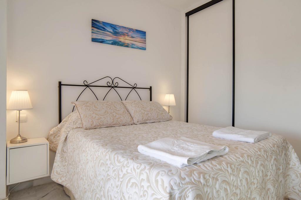 Apartmán Apartamento Alta Loma With Bbq, Sea Views, Pool, Wifi Sleeps 6 Fuengirola Exteriér fotografie